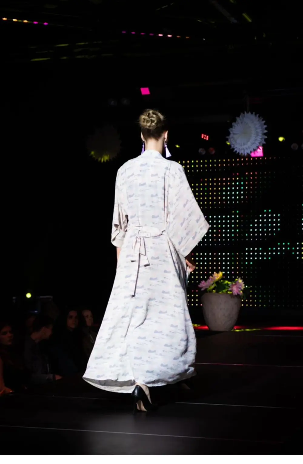 Podiumas, kimono